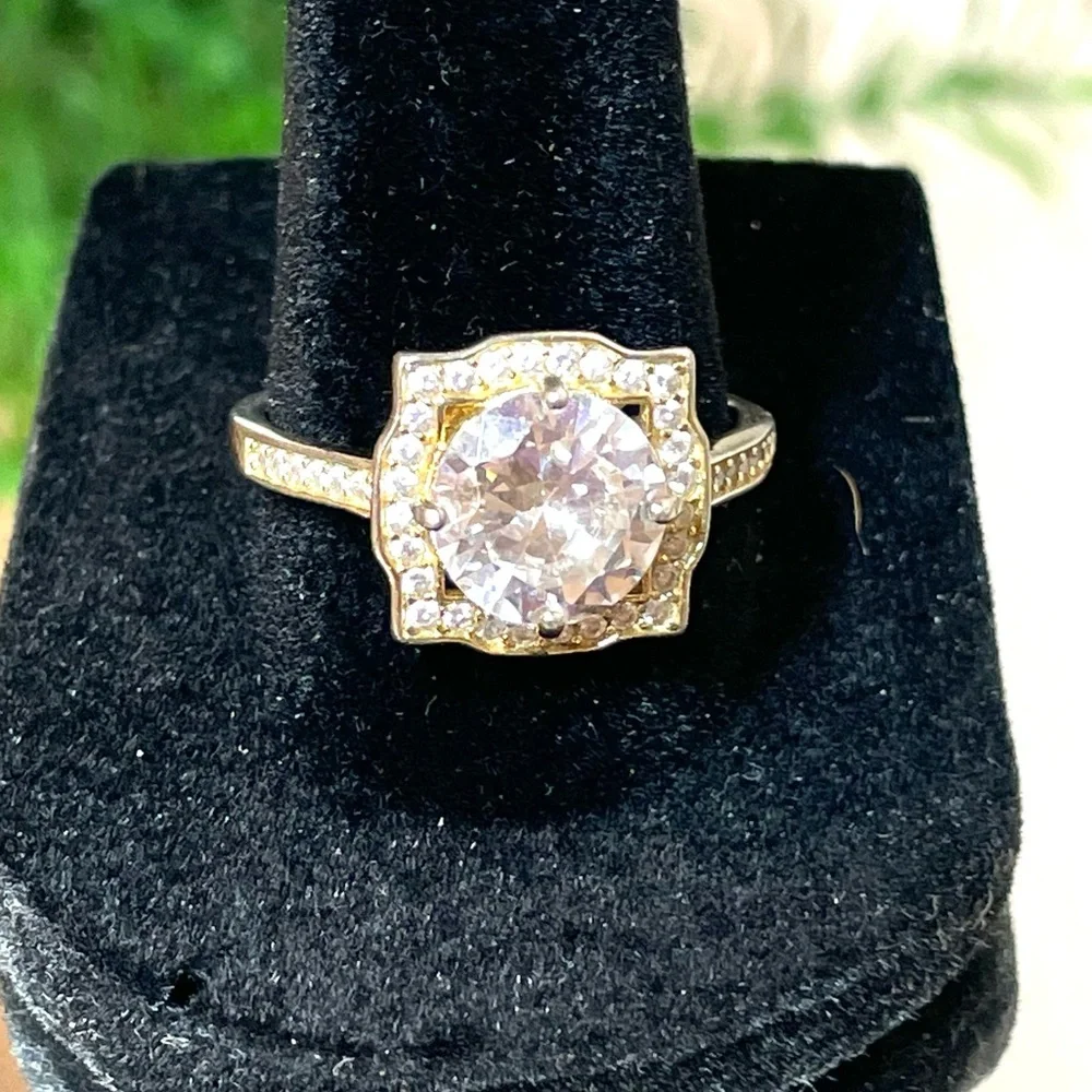 Vermeil Sterling Silver Round Cubic Zirconia Halo Ring | EUC Size 8.75